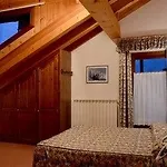 Petit Giles Hotel 2*